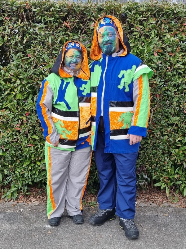 1000015227 Abart Fasnachtskleid